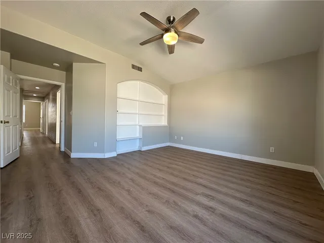 $2,300 | 6987 Wineberry Drive, Las Vegas, NV 89119