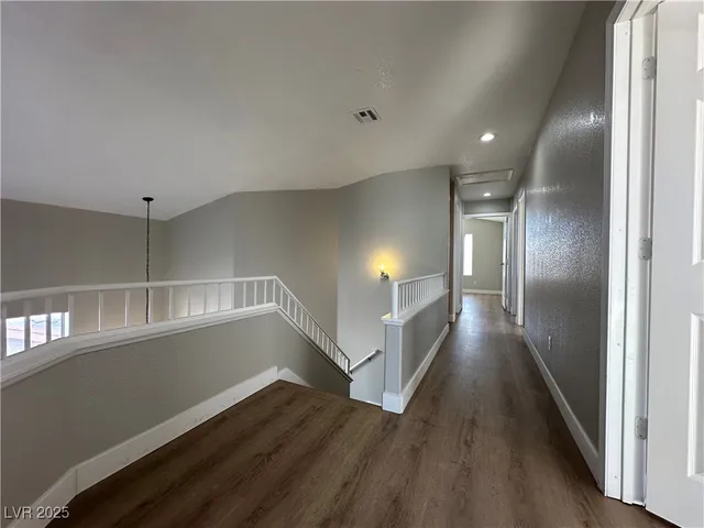 $2,300 | 6987 Wineberry Drive, Las Vegas, NV 89119