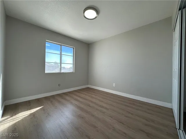 $2,300 | 6987 Wineberry Drive, Las Vegas, NV 89119