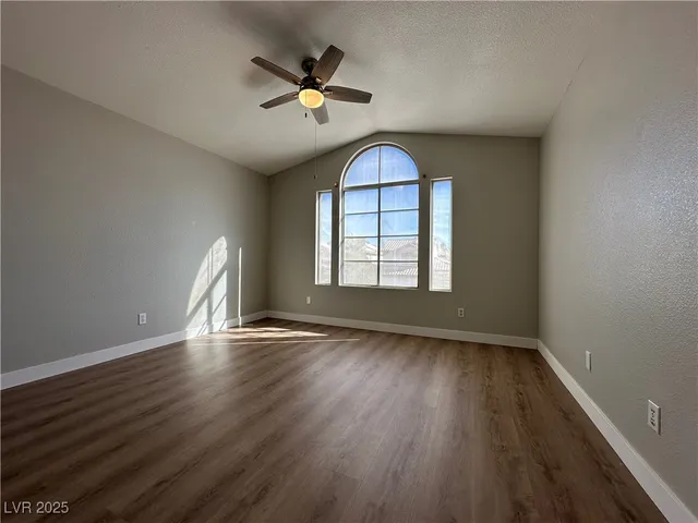 $2,300 | 6987 Wineberry Drive, Las Vegas, NV 89119