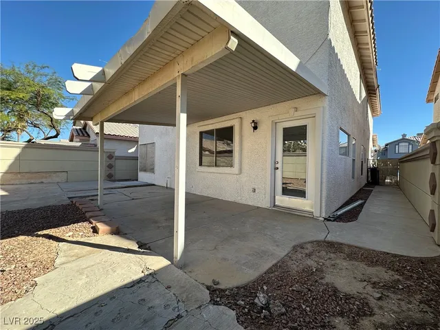 $2,300 | 6987 Wineberry Drive, Las Vegas, NV 89119
