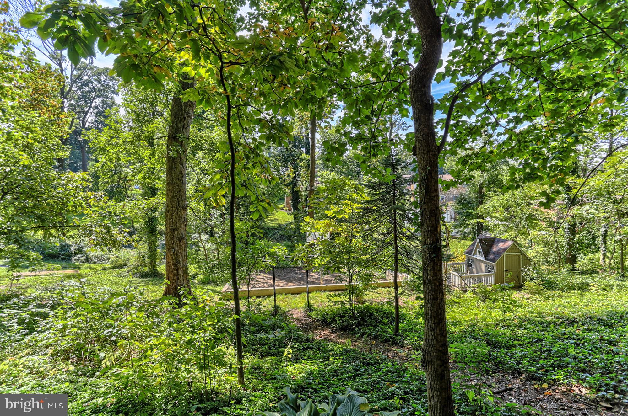 2656 Cambridge Road York, PA 17402 - Photo 28 of 33 Gallery Image 28