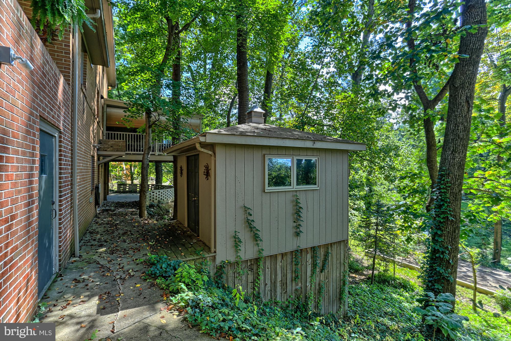 2656 Cambridge Road York, PA 17402 - Photo 32 of 33 Gallery Image 32
