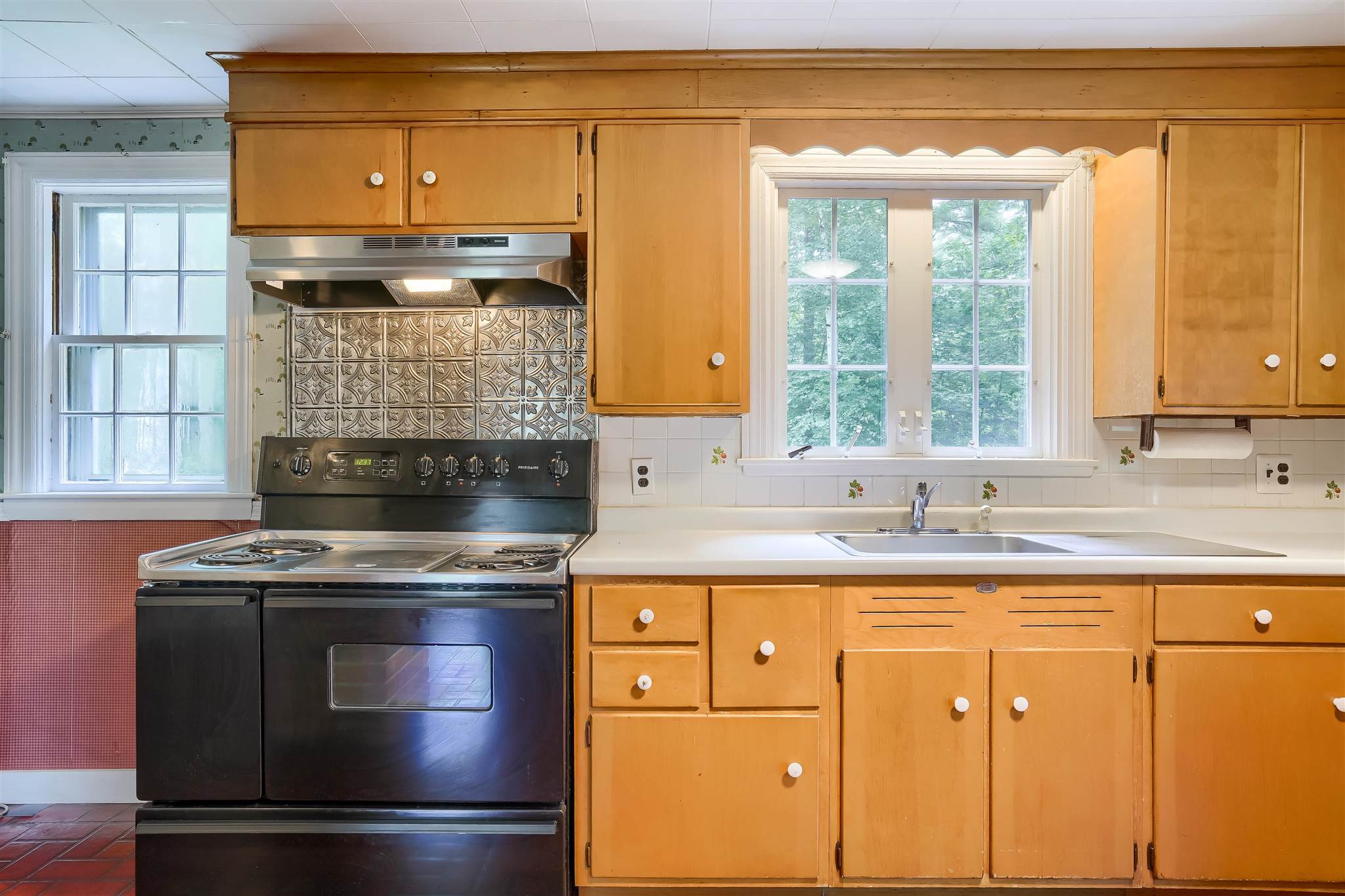 41 Piscassic Road Newfields, NH 03856 - Photo 15 of 36