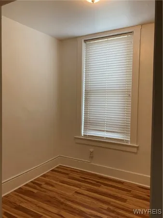 $925 | 76 Tracy Street, Unit 4, Buffalo, NY 14201