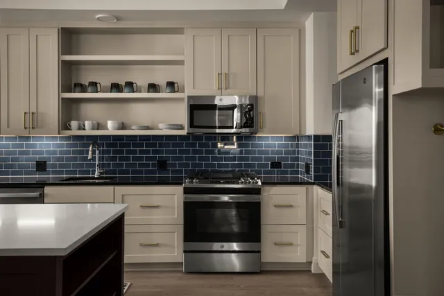 $659,900 | 930 Commerce Street, Unit 3, Nashville, TN 37203