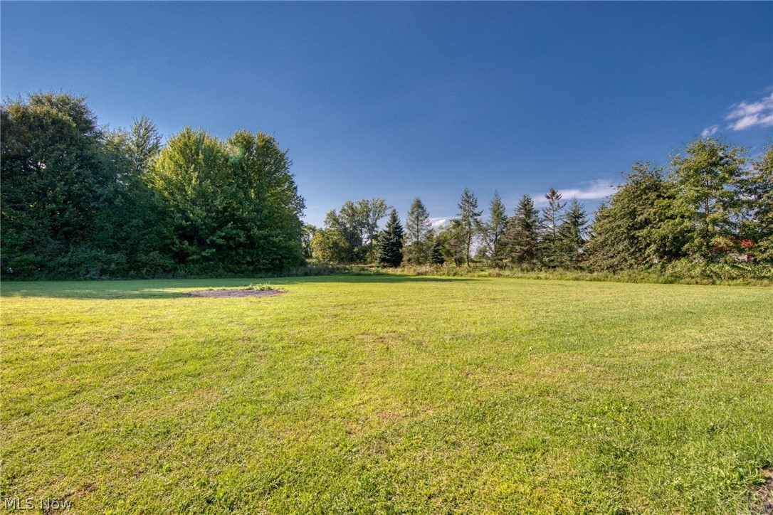 5981 Ridge Road Cortland, OH 44410 - Photo 15 of 35 Gallery Image 15