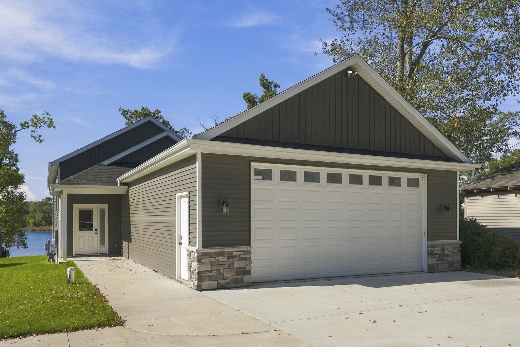 4539 West Orland Road Angola, IN 46703 - Photo 3 of 41 Gallery Image 3