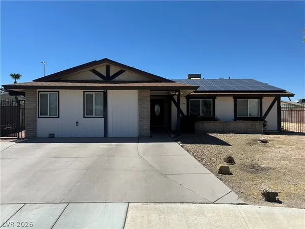 $2,400 | 4341 Newridge Court, Las Vegas, NV 89103