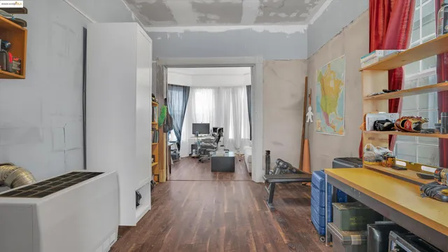 $649,000 | 1071 59th Street, Oakland, CA 94608