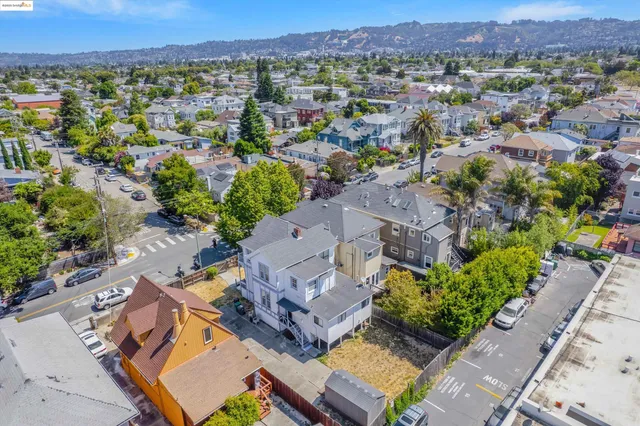 $649,000 | 1071 59th Street, Oakland, CA 94608
