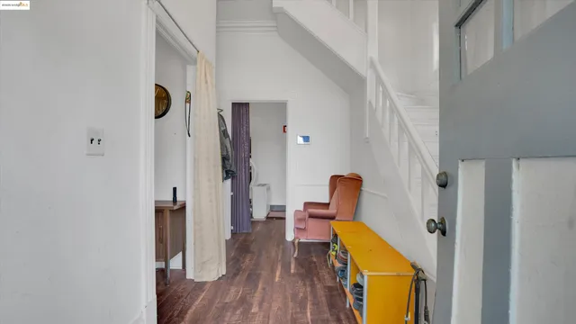 $649,000 | 1071 59th Street, Oakland, CA 94608