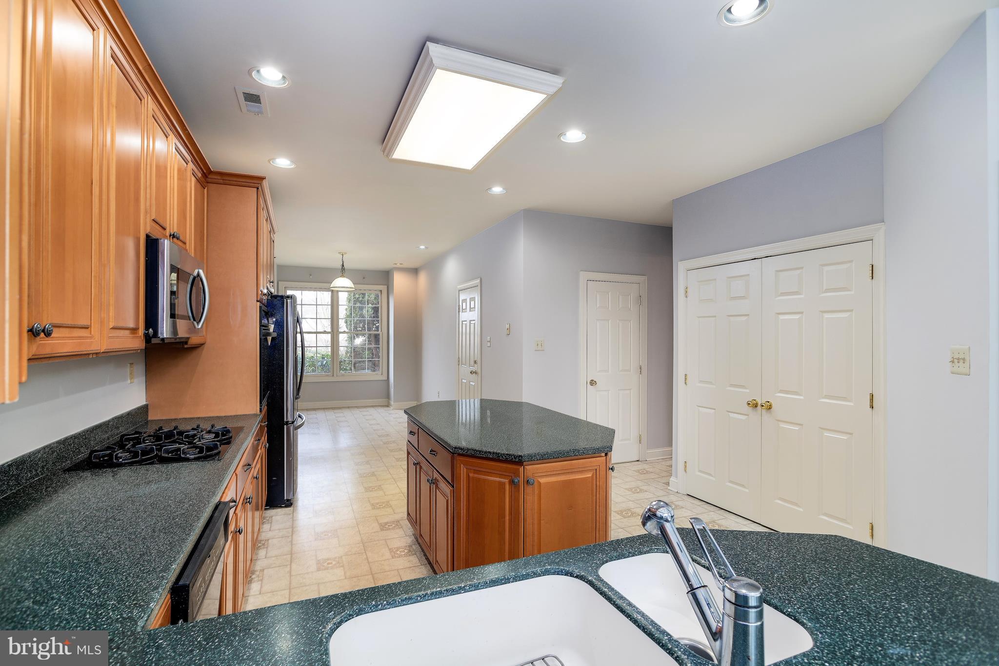 5 Granville Way Exton, PA 19341 - Photo 11 of 26 Kitchen