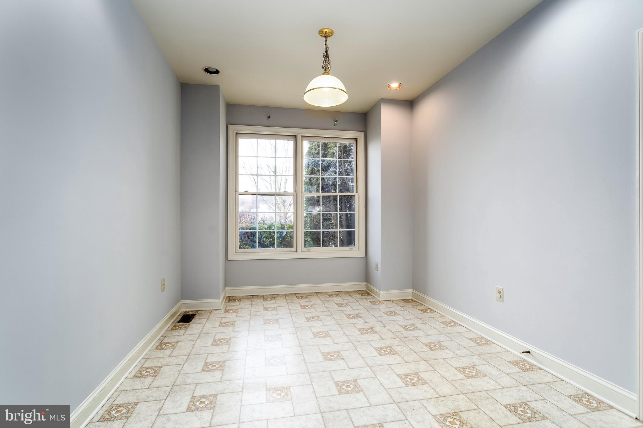 5 Granville Way Exton, PA 19341 - Photo 13 of 26 Breakfast Area
