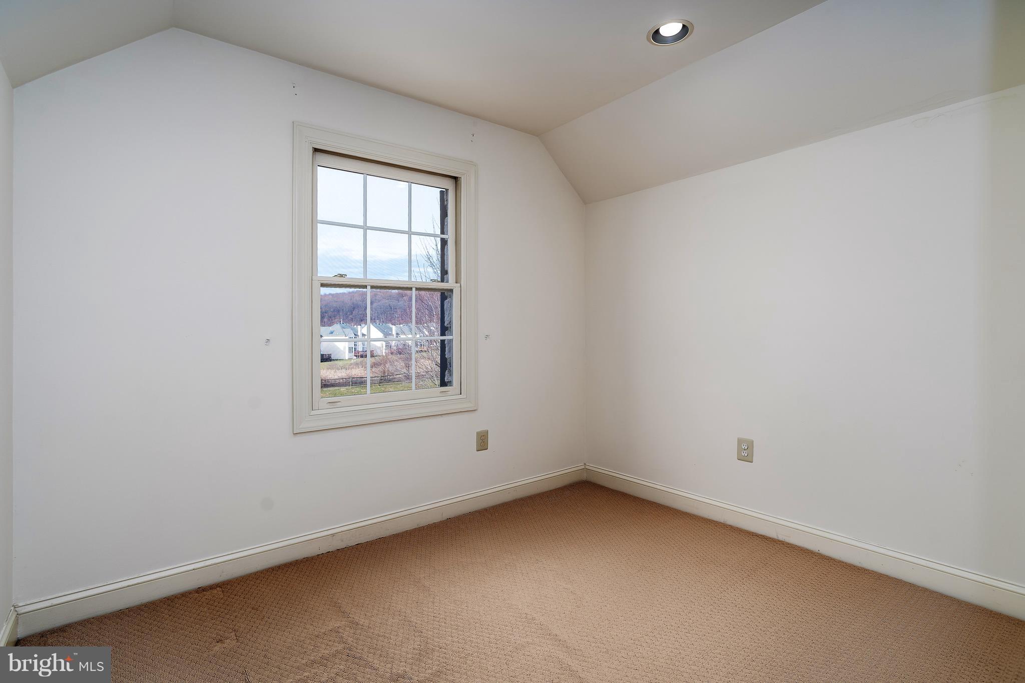5 Granville Way Exton, PA 19341 - Photo 20 of 26 Master Closet (1 of 3)