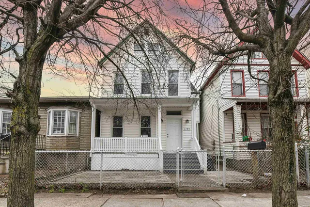 $4,350 | 1709 48th Street, North Bergen, NJ 07047