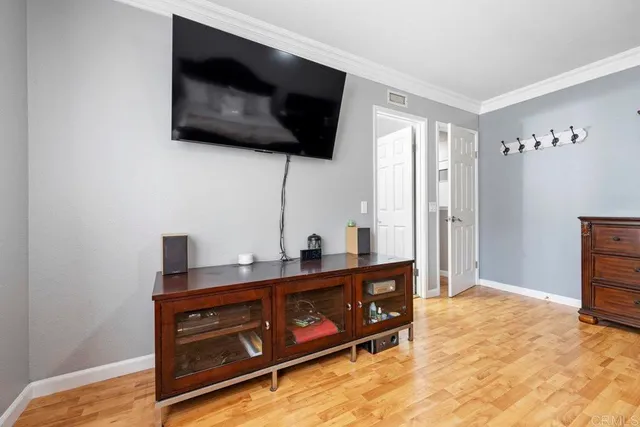 a view of a workspace with furniture