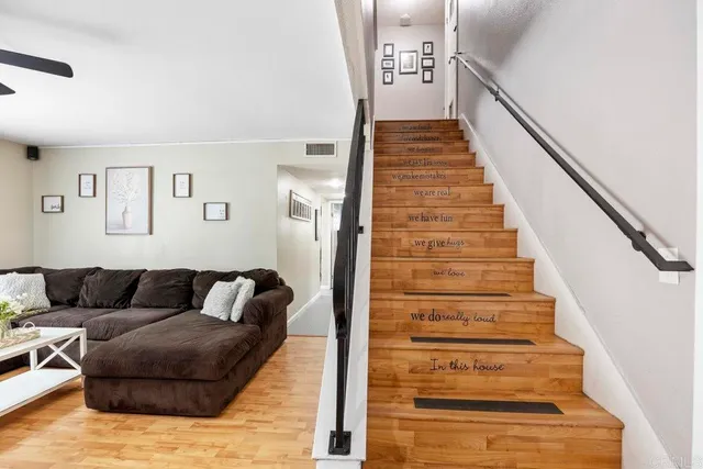 a view of entryway and hall