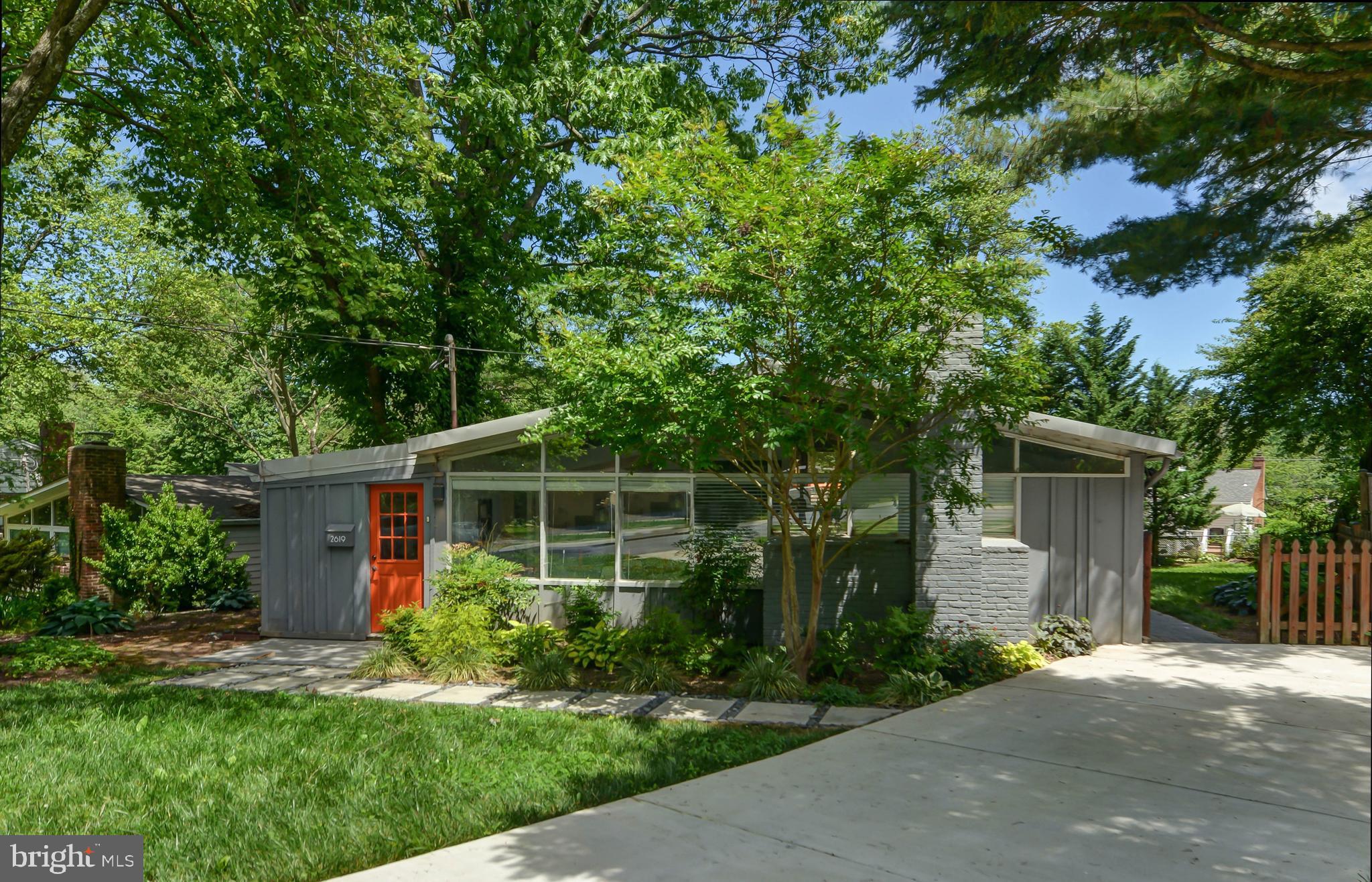 2619 Henderson Avenue Silver Spring, MD 20902 - Photo 2 of 37