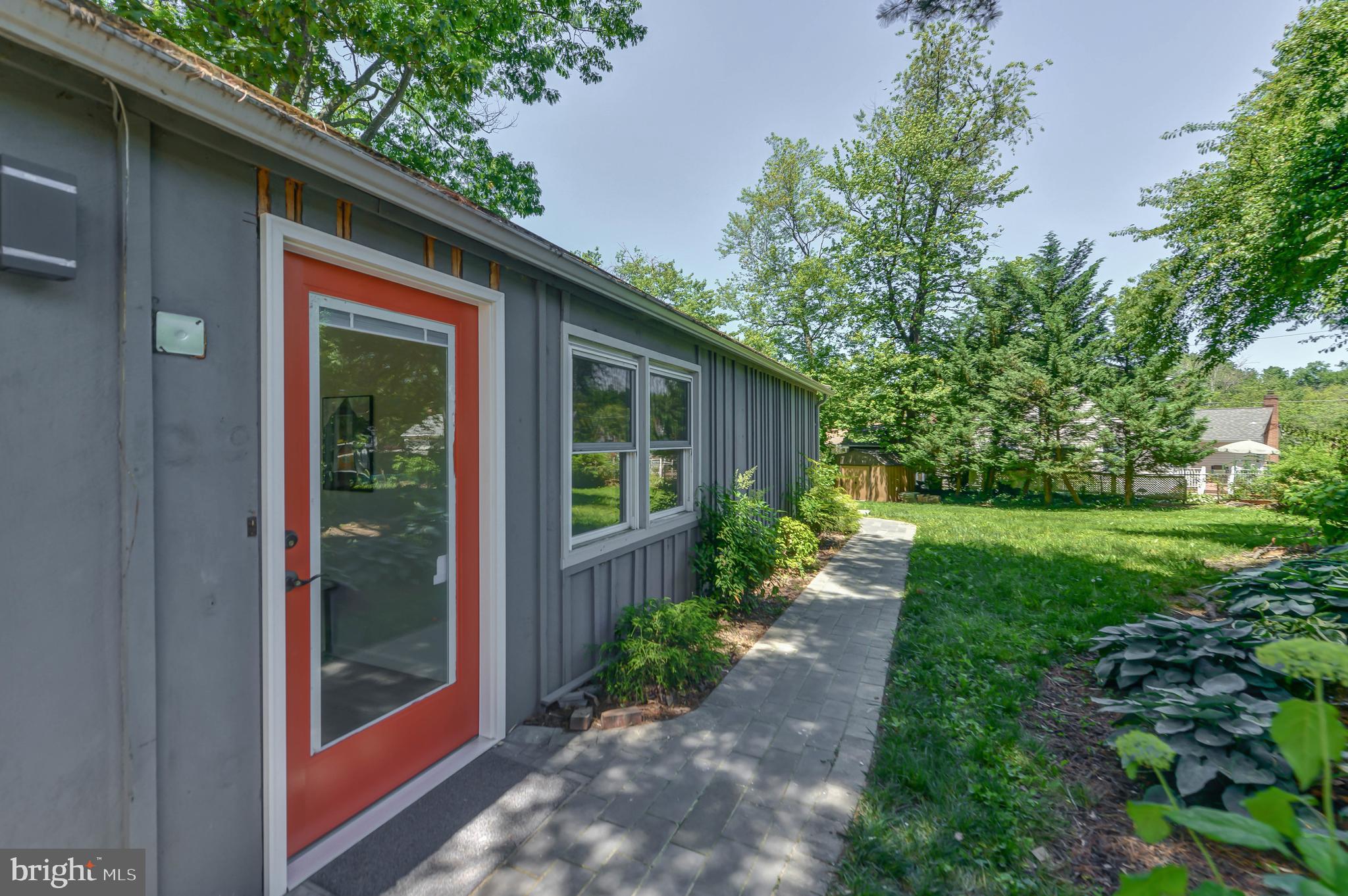 2619 Henderson Avenue Silver Spring, MD 20902 - Photo 34 of 37