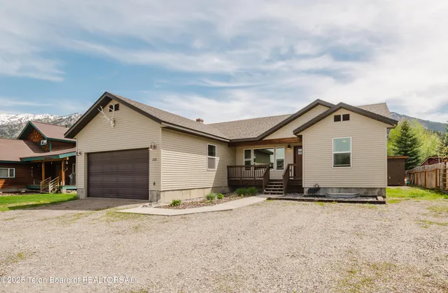 $749,000 | 222 River Bench Road, Alpine, WY 83128
