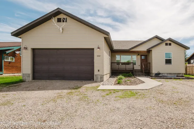 $749,000 | 222 River Bench Road, Alpine, WY 83128