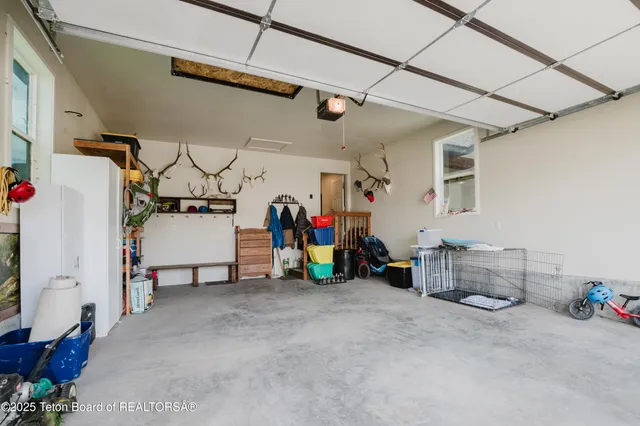 $749,000 | 222 River Bench Road, Alpine, WY 83128