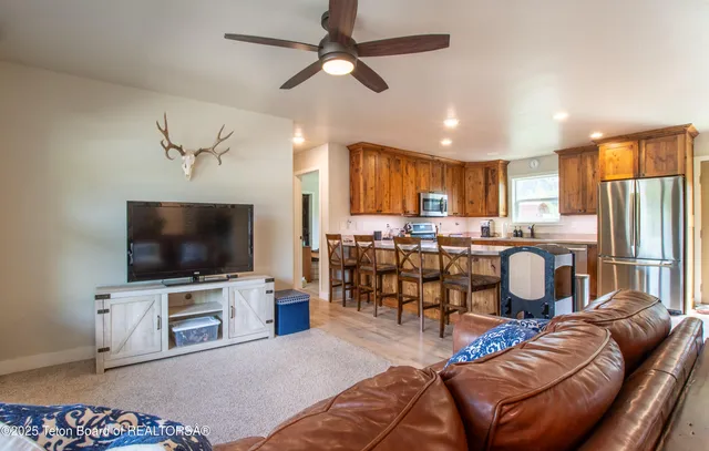 $749,000 | 222 River Bench Road, Alpine, WY 83128