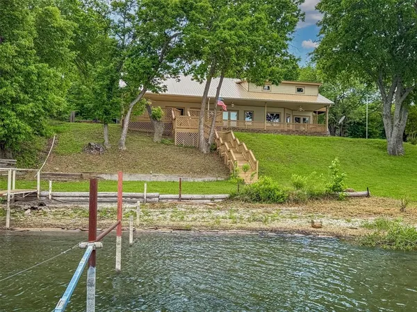 $2,375,000 | 94 Arend Drive, Gainesville, TX 76240