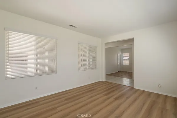 $699,900 | 182 Monument Parkway, Perris, CA 92570