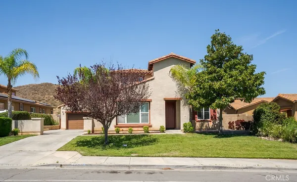 $699,900 | 182 Monument Parkway, Perris, CA 92570