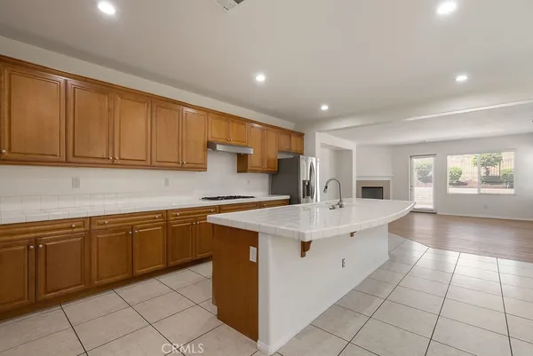 $699,900 | 182 Monument Parkway, Perris, CA 92570