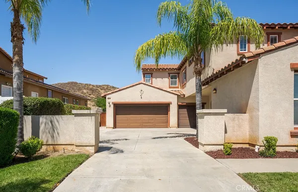 $699,900 | 182 Monument Parkway, Perris, CA 92570