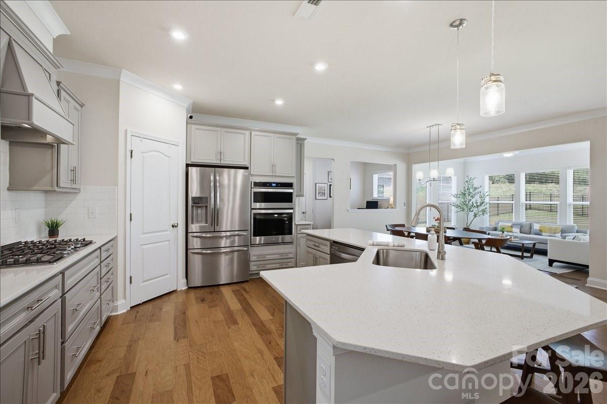 11432 Oakhampton Way Matthews, NC 28105 - Photo 2 of 44