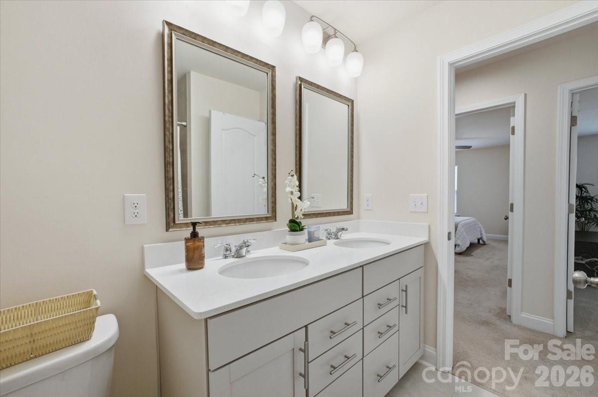 11432 Oakhampton Way Matthews, NC 28105 - Photo 34 of 44