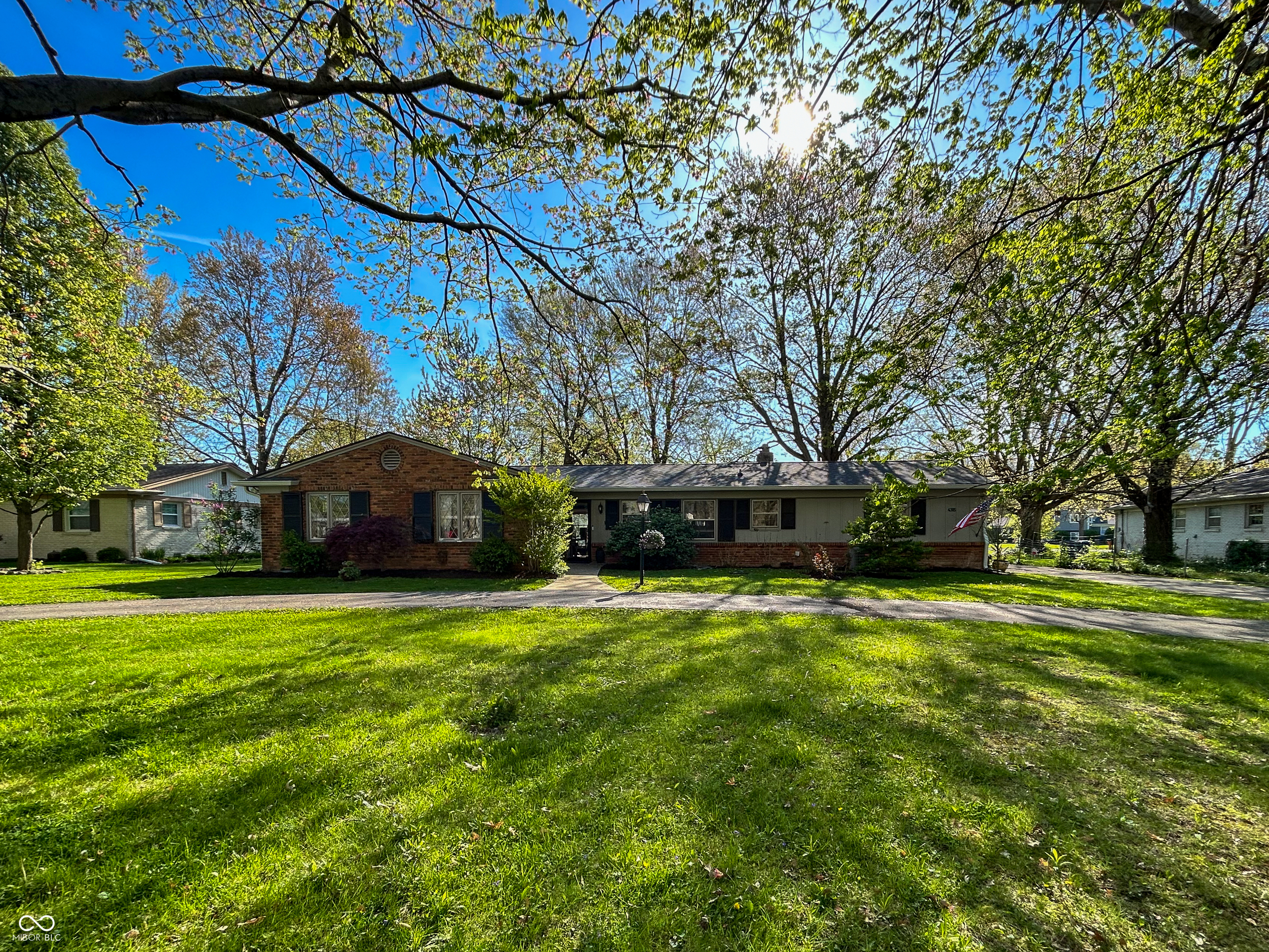 4305 Lincoln Road Indianapolis, IN 46228 - Photo 1 of 30 Gallery Image 1