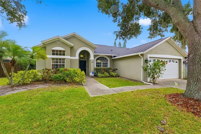 $2,100 | 11417 Palm Pasture Drive, Tampa, FL 33635