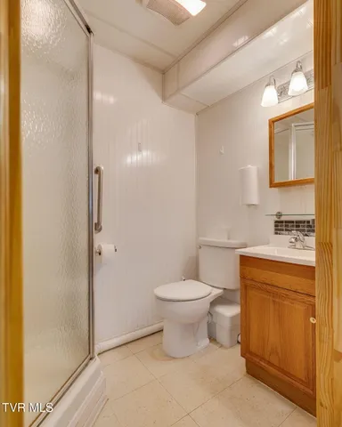 $350,000 | 2513 Larkspur Drive, Johnson City, TN 37604