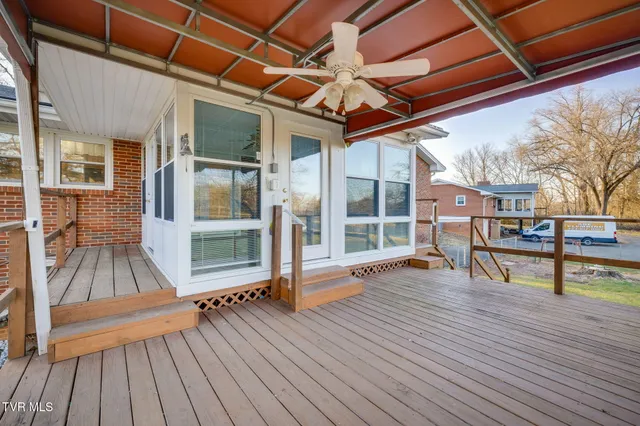 $350,000 | 2513 Larkspur Drive, Johnson City, TN 37604