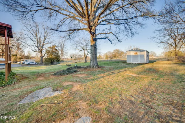 $350,000 | 2513 Larkspur Drive, Johnson City, TN 37604