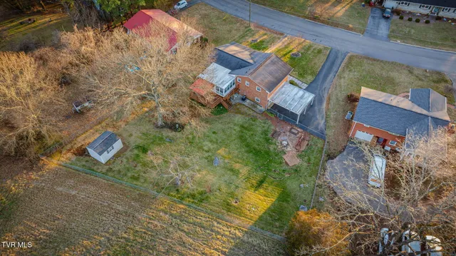 $350,000 | 2513 Larkspur Drive, Johnson City, TN 37604