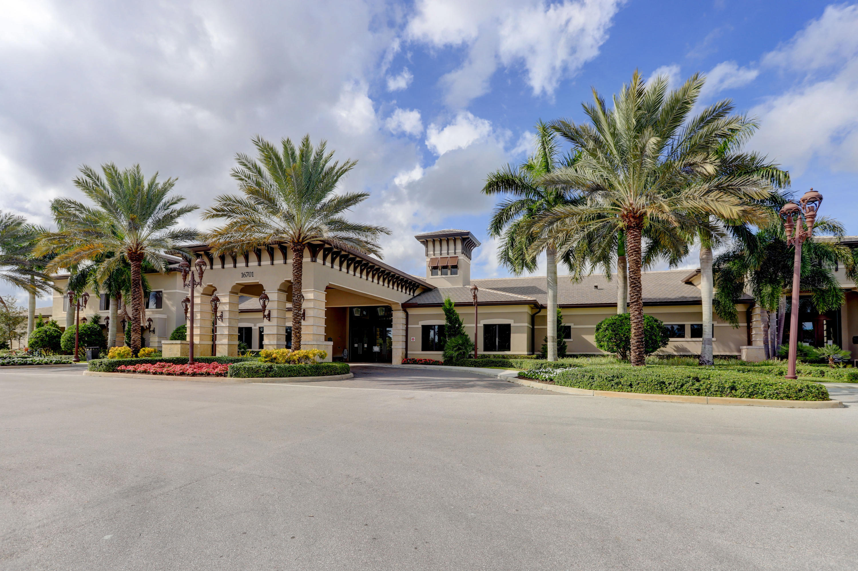 9451 Eden Roc Court Delray Beach, FL 33446 - Photo 28 of 39 Clubhouse