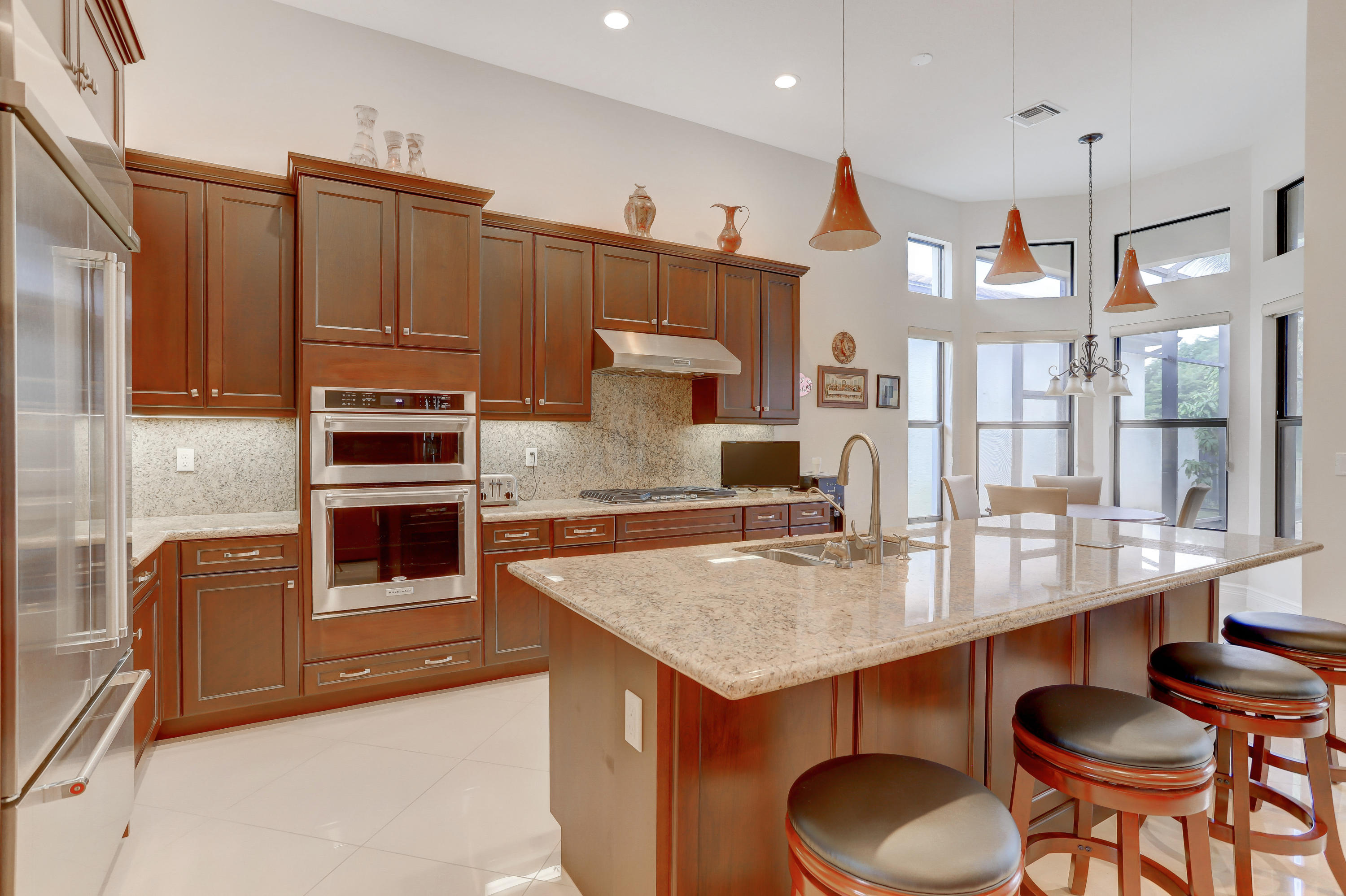 9451 Eden Roc Court Delray Beach, FL 33446 - Photo 7 of 39 Kitchen
