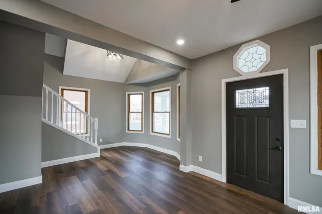 $169,900 | 1304 Royal Avenue, Pekin, IL 61554