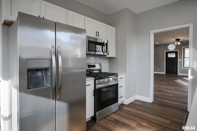 $169,900 | 1304 Royal Avenue, Pekin, IL 61554