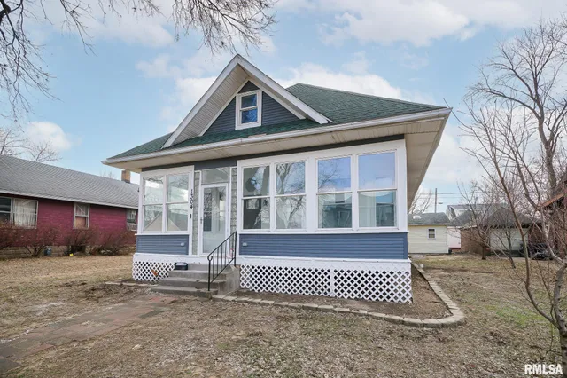 $169,900 | 1304 Royal Avenue, Pekin, IL 61554