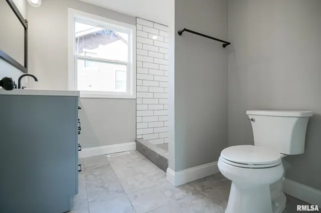 $169,900 | 1304 Royal Avenue, Pekin, IL 61554