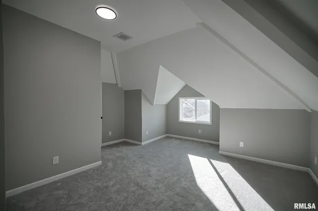 $169,900 | 1304 Royal Avenue, Pekin, IL 61554