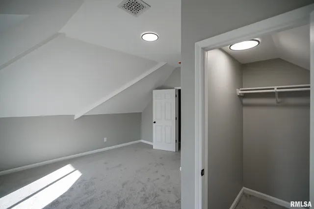 $169,900 | 1304 Royal Avenue, Pekin, IL 61554