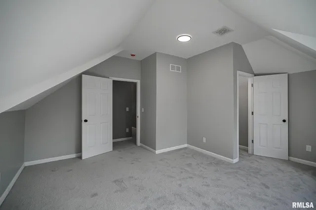 $169,900 | 1304 Royal Avenue, Pekin, IL 61554